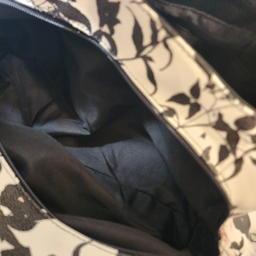 Liz Claiborne Large 3 Compartment Spring Shoulder Bag - Picture 4 of 9